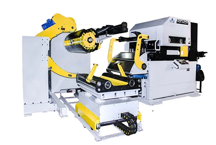 為什么選擇三合一（NC）送料機(jī)的人越來越多？